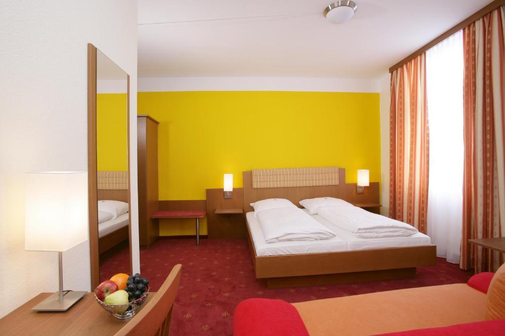 Altstadt-Hotel Zieglerbraeu Νταχάου Δωμάτιο φωτογραφία