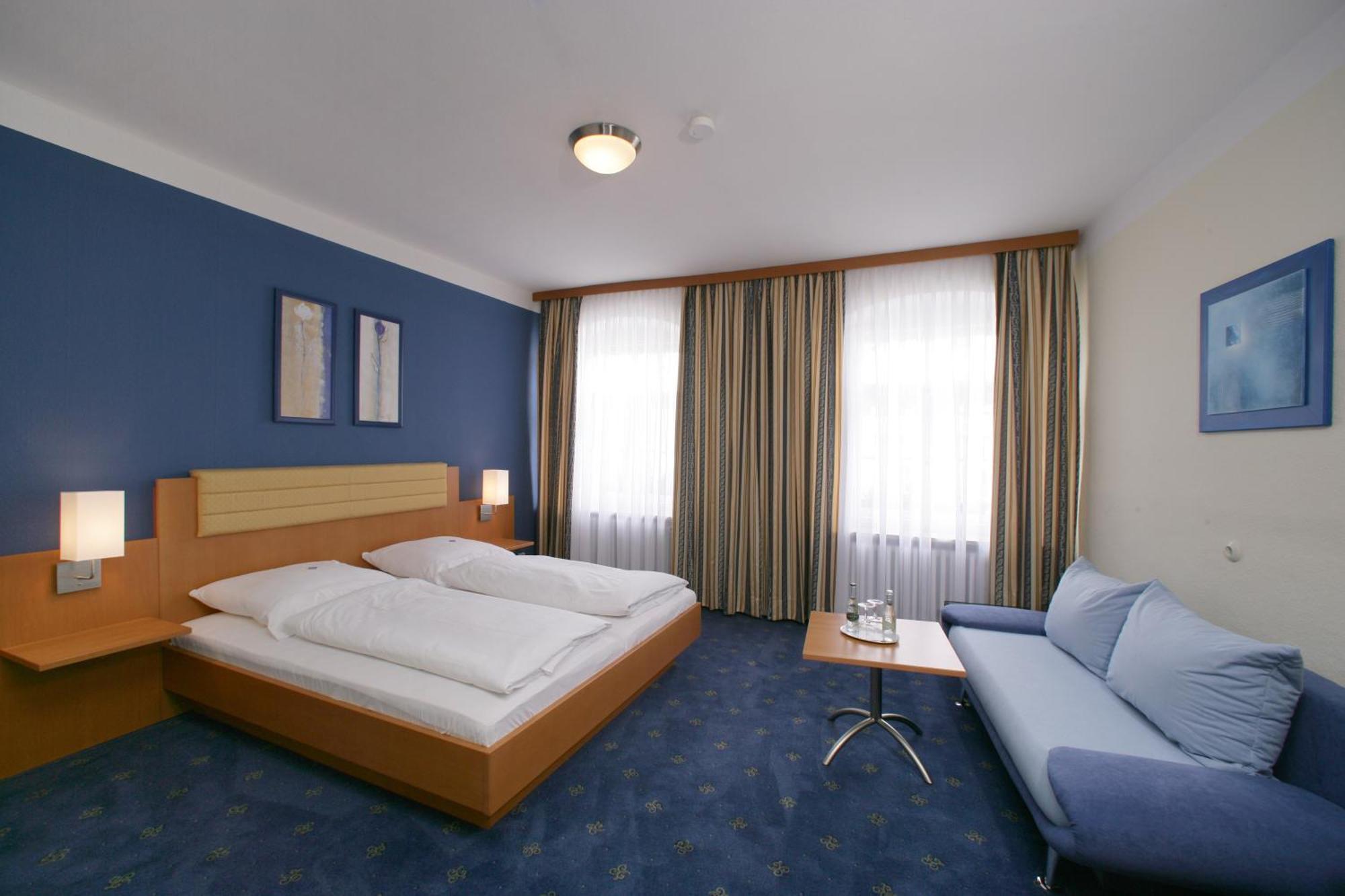 Altstadt-Hotel Zieglerbraeu Νταχάου Εξωτερικό φωτογραφία