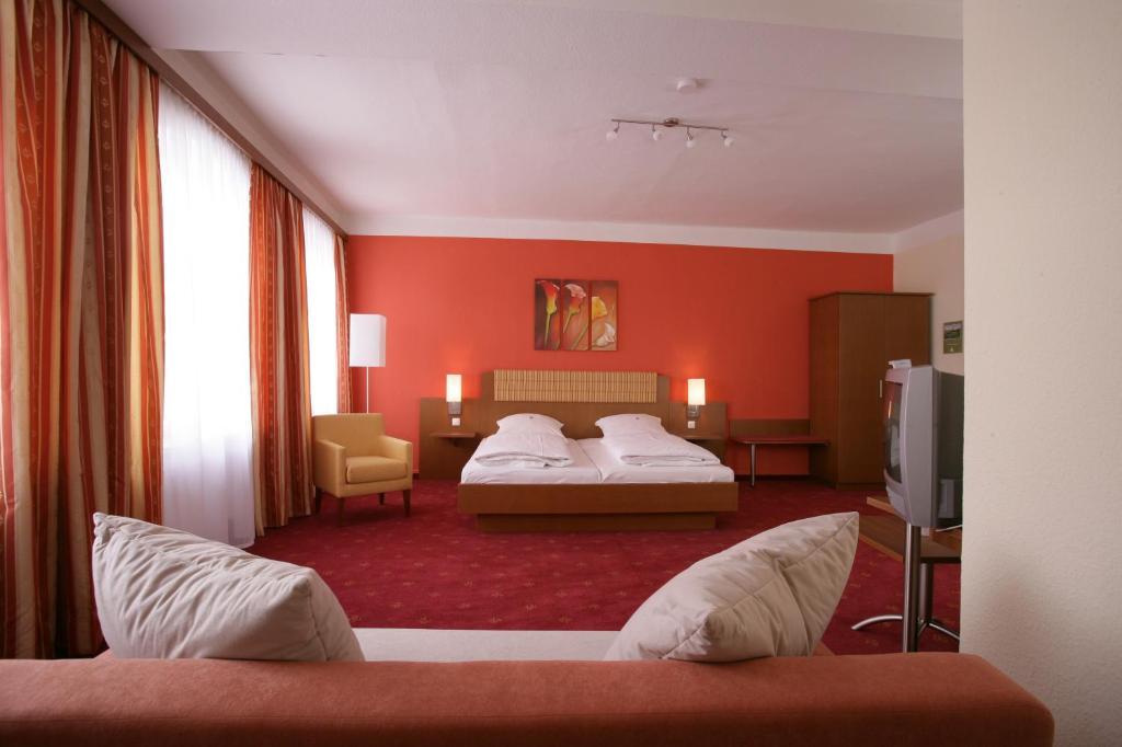 Altstadt-Hotel Zieglerbraeu Νταχάου Δωμάτιο φωτογραφία